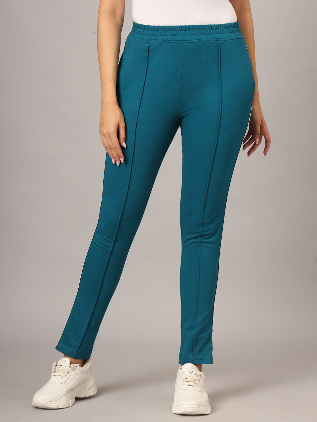 Black Solid Mid Rise Cotton Trackpants
